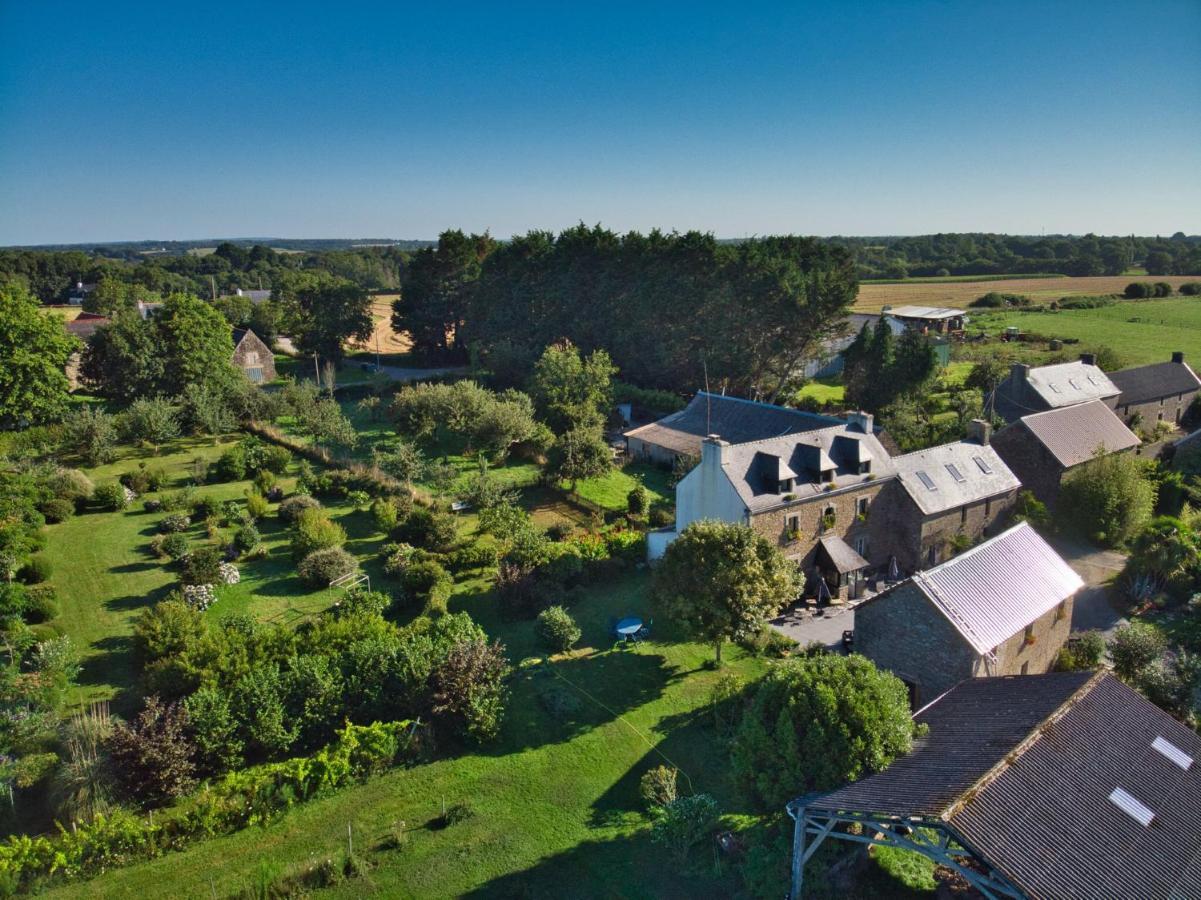 Les 3 Kois Bed & Breakfast Riec-sur-Belon Bagian luar foto